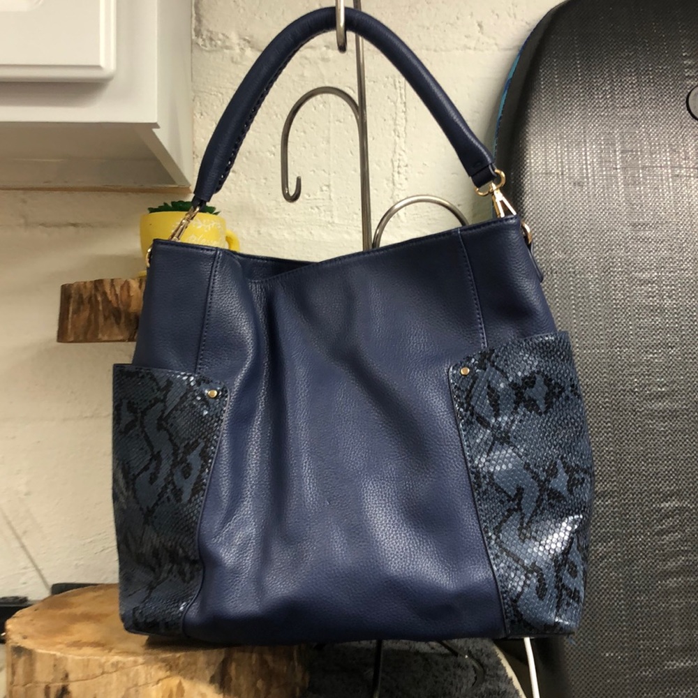 Urban Expressions lg vegan tote blue